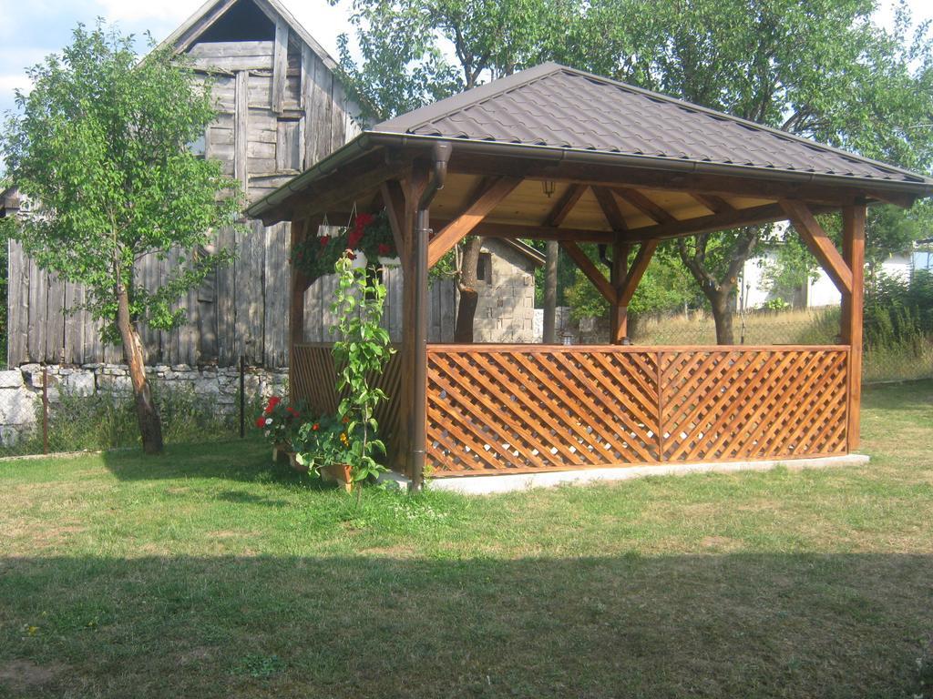 Vrelo Koreničko House Pribic酒店 外观 照片